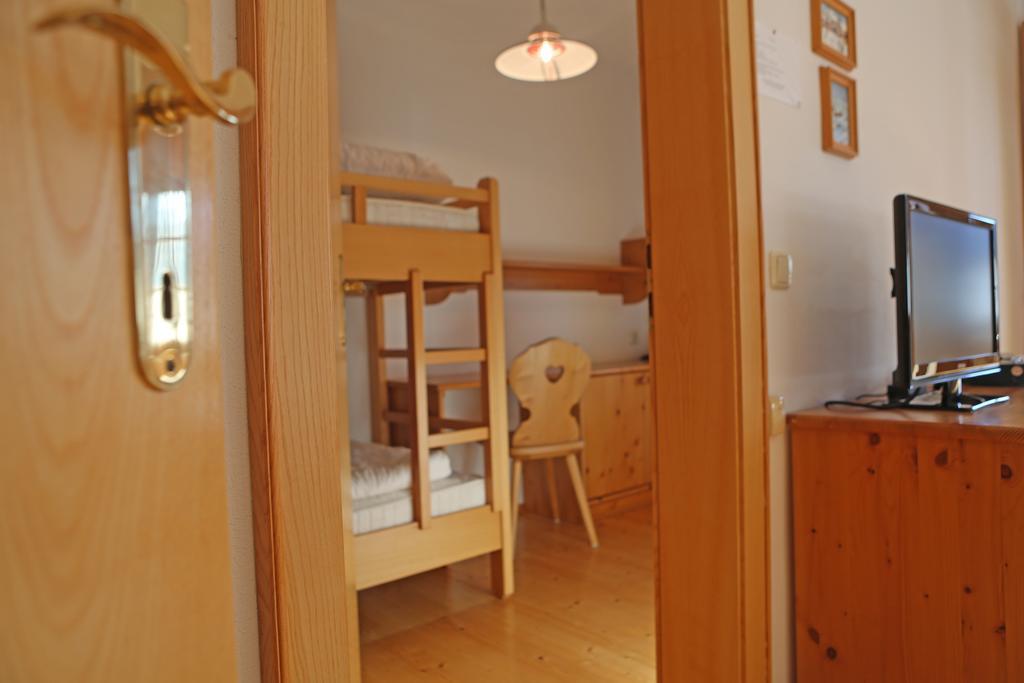 Haus Leopold Apartment Gosau Ngoại thất bức ảnh